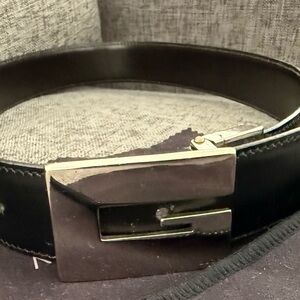 Vintage Gucci square G reversible leather belt